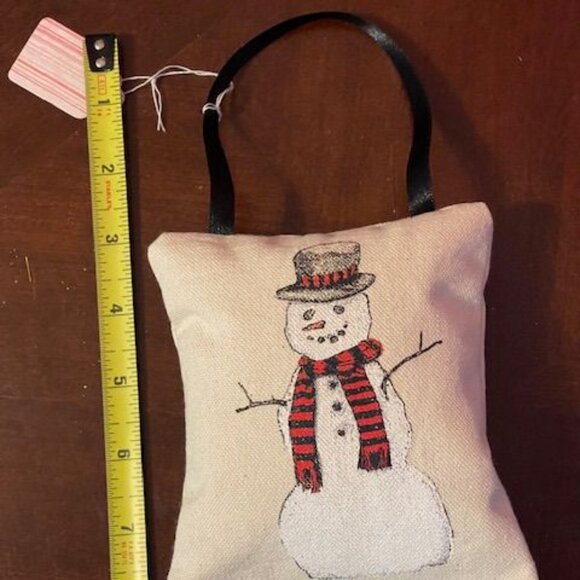 Decoration Eric & Christopher Snowman Hanger Mini Pillow Christmas Ornament - Picture 2 of 7